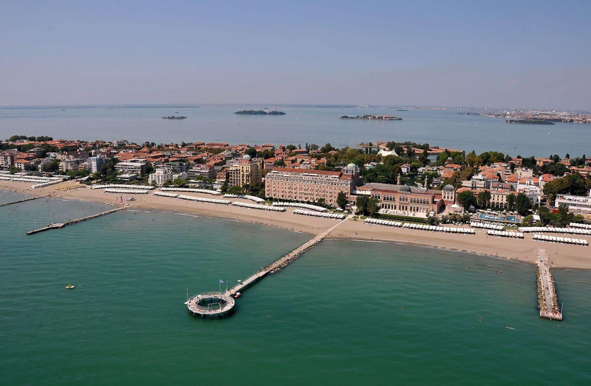 Hotel Villa Tiziana Lido di Venezia Exterior photo